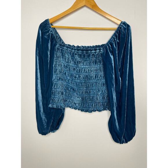 Anthropologie Puff-sleeved Velvet smocked Blouse blue size S NWT boho - Picture 5 of 10